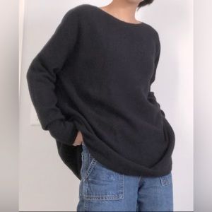 wide collar black sweater
